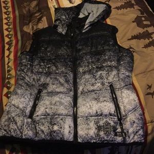 To die for workout vest